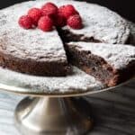cropped-NEW-Almond-Flour-Chocolate-Cake-2-1.jpg