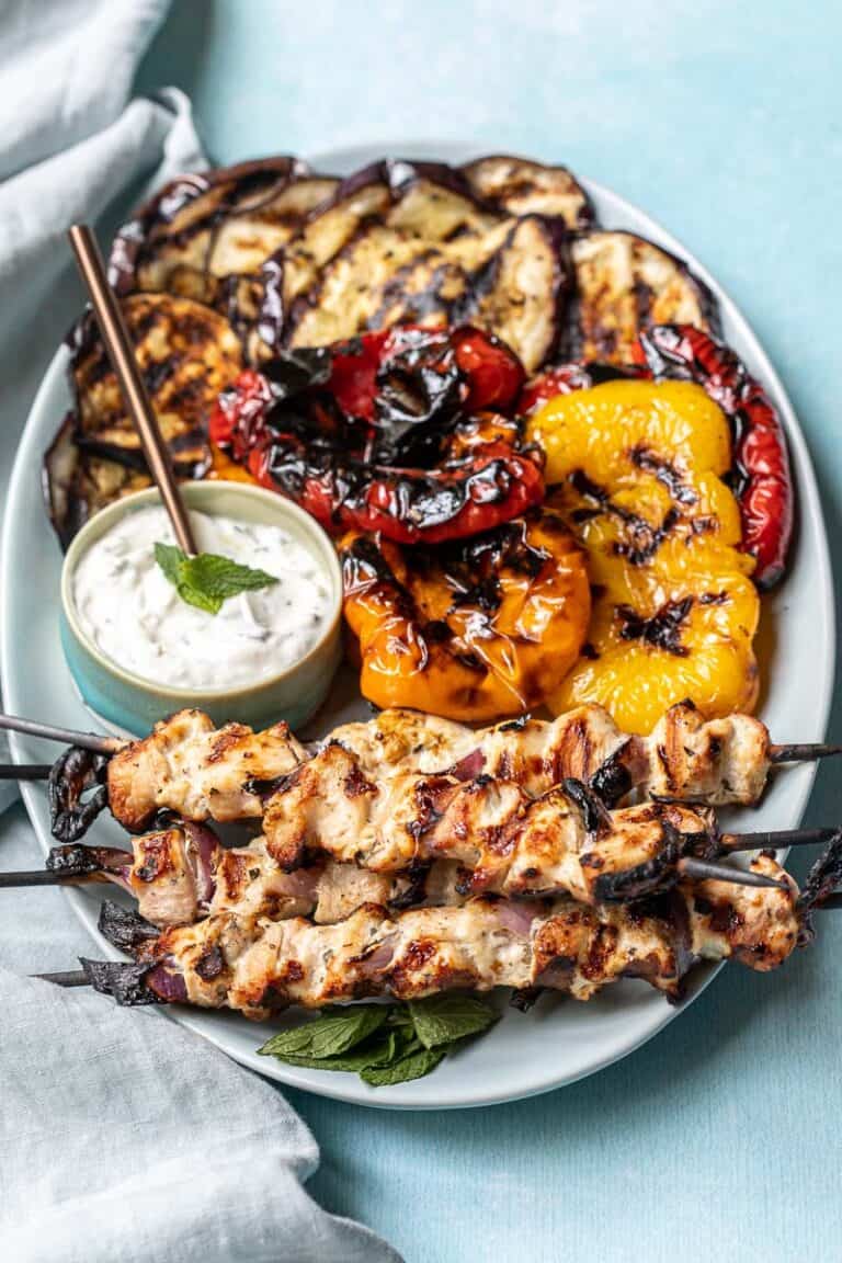 Chicken Kabobs with Yogurt Sauce