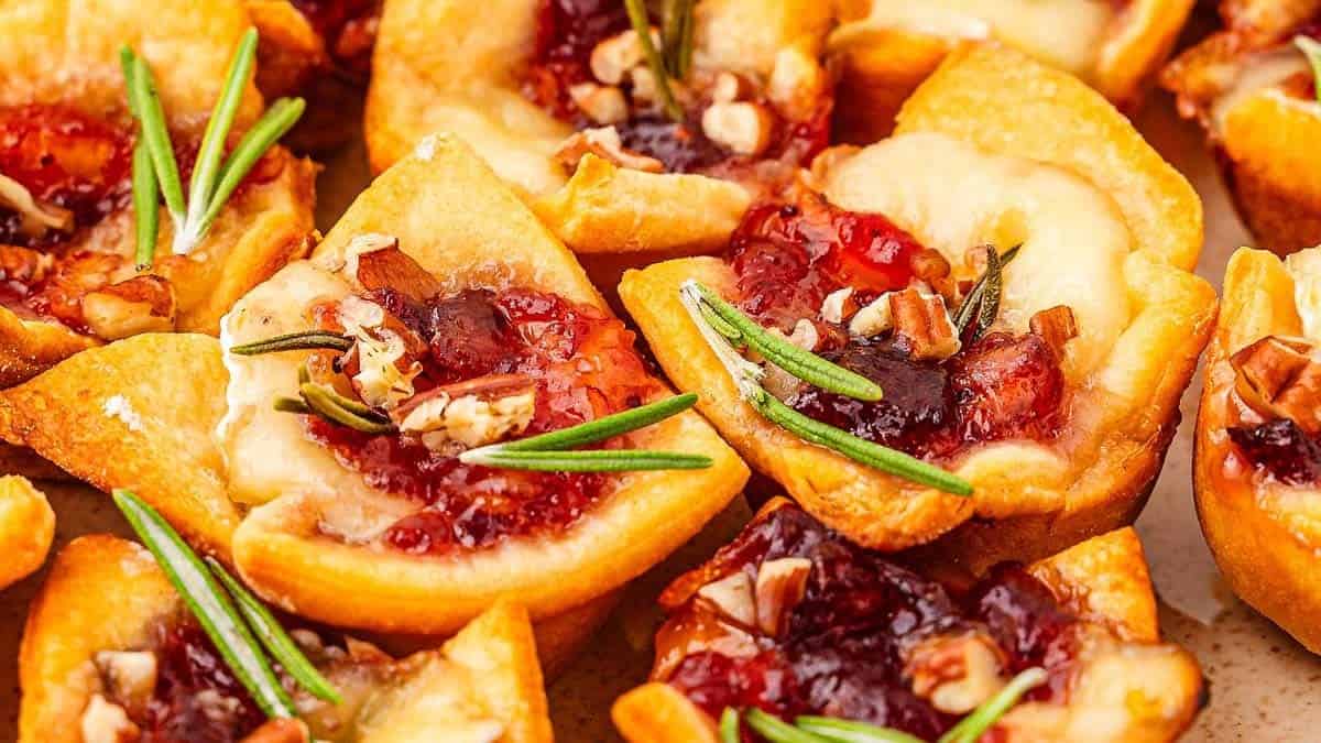 Brie Cranberry Bites Appetizer
