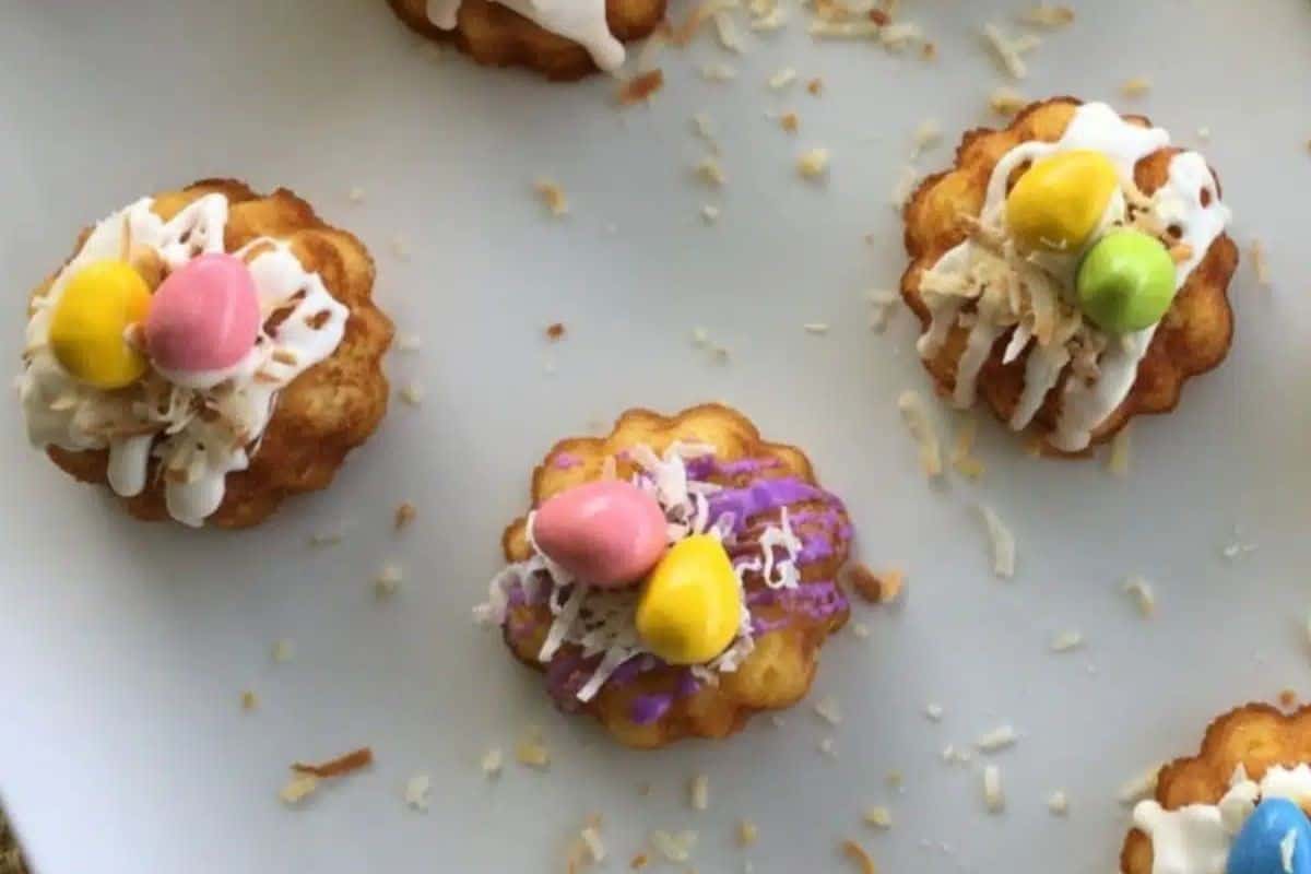 Easter Mini Bundt Cakes