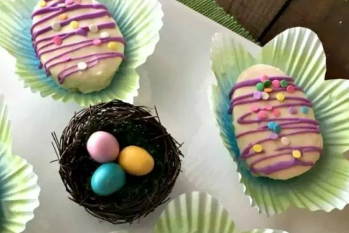 Mini Easter Egg Cakes