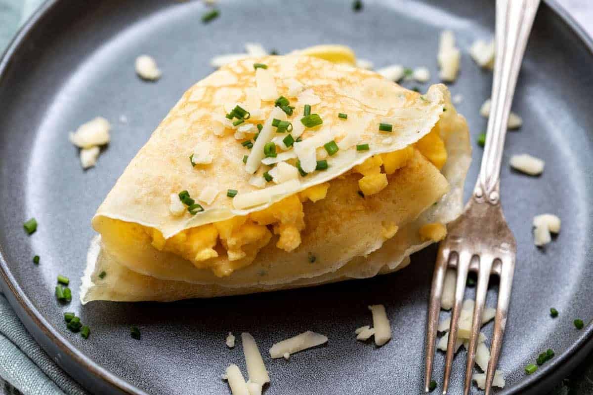 Breakfast Crêpes with Eggs and Cheddar