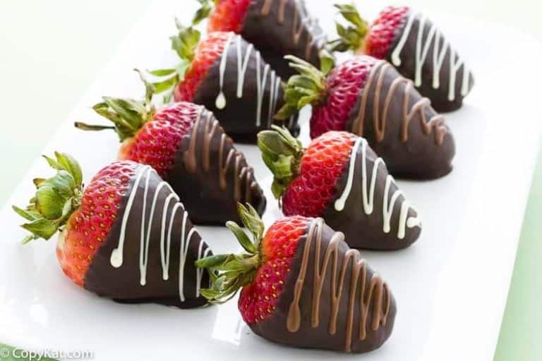 Perfect Chocolate Covered Strawberries