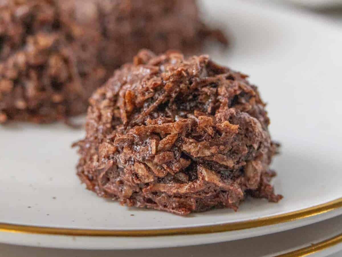 Chocolate Macaroons